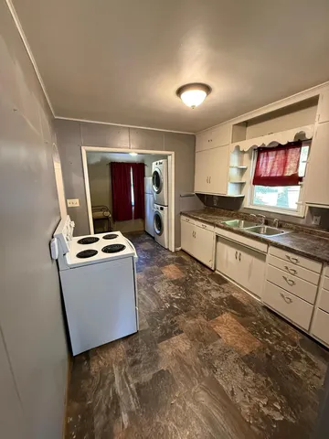 $65,000 | 844 Cedar Avenue, Westbrook, MN 56183