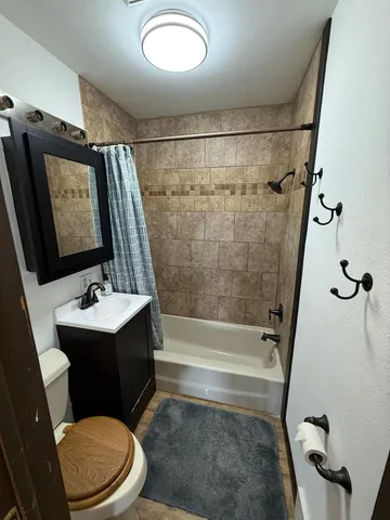 $65,000 | 844 Cedar Avenue, Westbrook, MN 56183