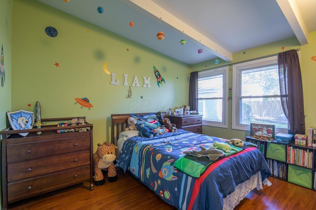 2493 Bristol Road Columbus, OH 43221 - Photo 29 of 39