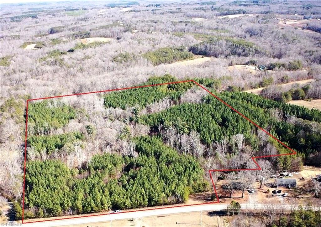885-1003 Smothers Road Madison, NC 27025 - Photo 9 of 22 Gallery Image 9