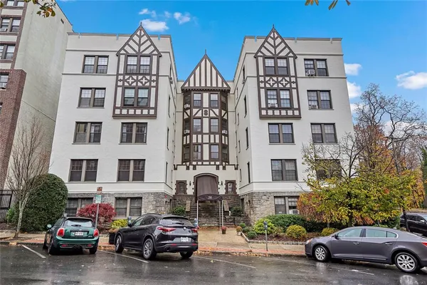 $160,000 | 26 Pondfield Road, Unit E, Bronxville, NY 10708