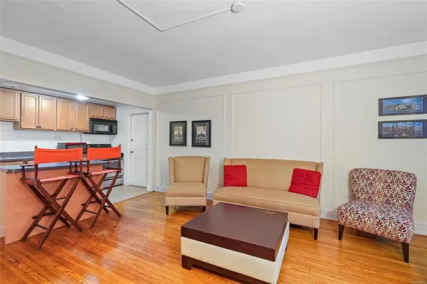 $160,000 | 26 Pondfield Road, Unit E, Bronxville, NY 10708