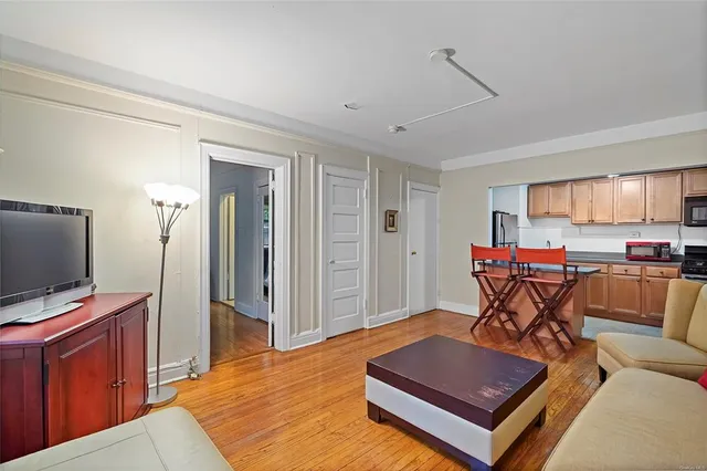 $160,000 | 26 Pondfield Road, Unit E, Bronxville, NY 10708