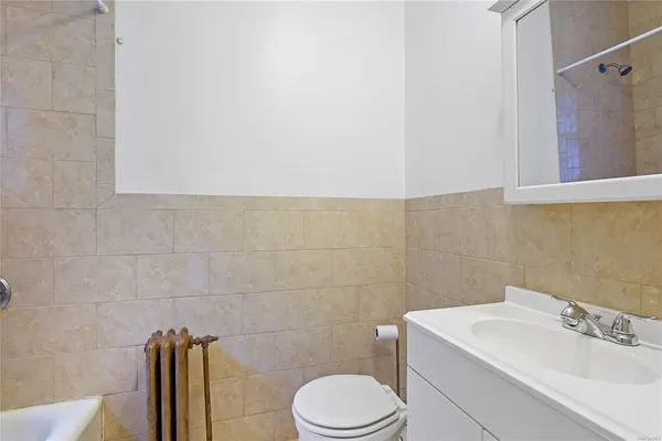 $160,000 | 26 Pondfield Road, Unit E, Bronxville, NY 10708