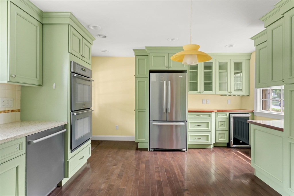 49 Hastings Road Belmont, MA 02478 - Photo 8 of 35 Gallery Image 8