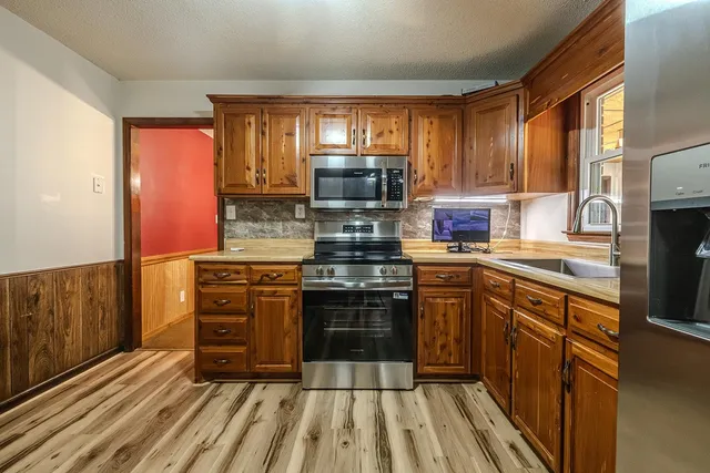 $299,900 | 304 Darwin Road, Gaffney, SC 29340