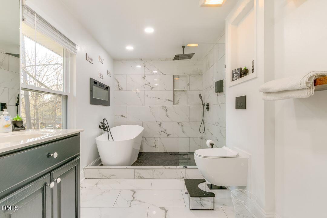 4114 Trotter Ridge Road Durham, NC 27707 - Photo 13 of 27 a0FPl00000JQu5HMAT