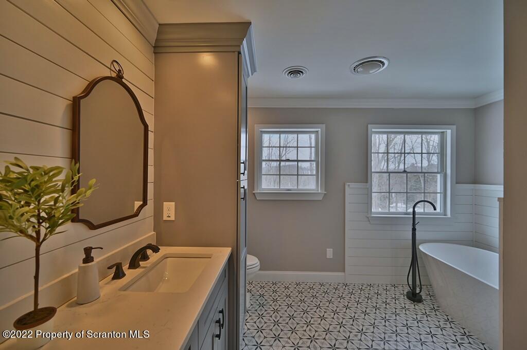 101 White Tail Run Road Dalton, PA 18414 - Photo 49 of 75 Gallery Image 49