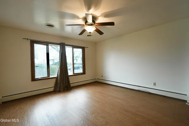 $299,500 | 2527 Barton Avenue, Rotterdam, NY 12306