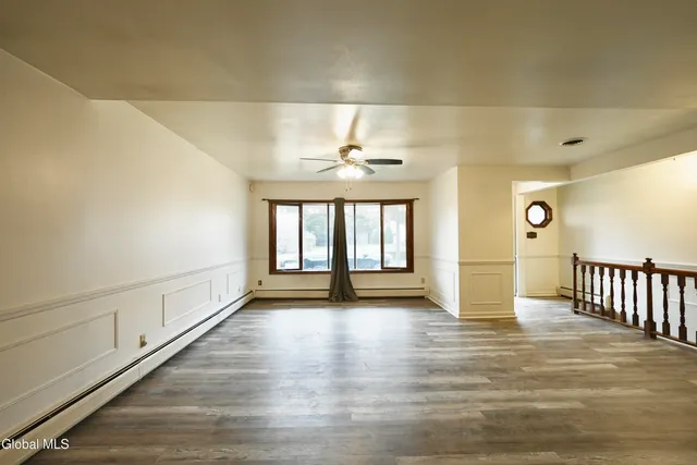 $299,500 | 2527 Barton Avenue, Rotterdam, NY 12306