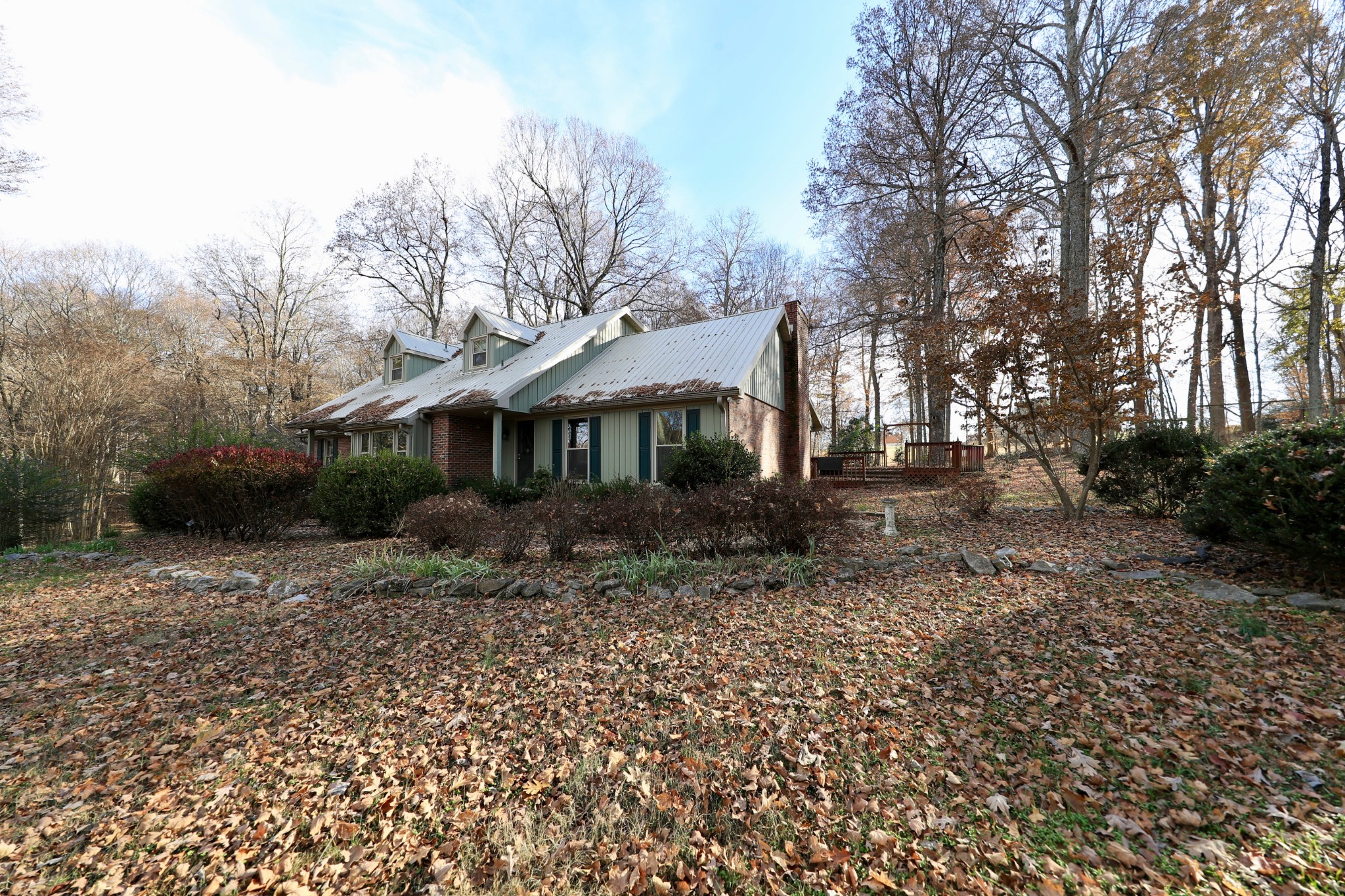 6982 New Chapel Road Springfield, TN 37172 - Photo 28 of 32 a view of a house with a yard