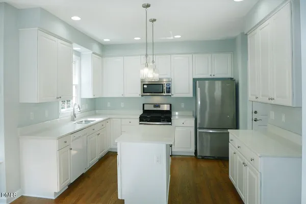 $3,150 | 3002 Staffield Lane, Chapel Hill, NC 27516