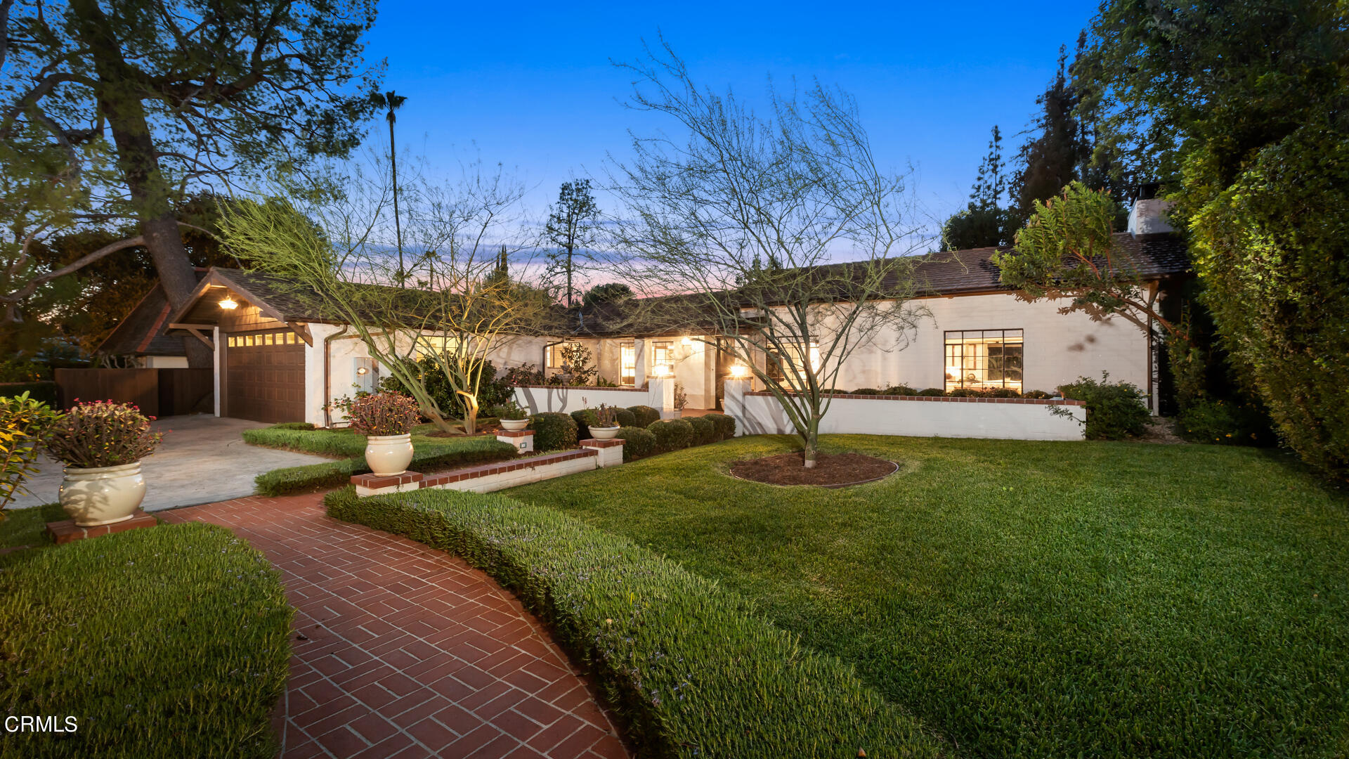 1115SouthOakKnoll-Twilight-mls-1