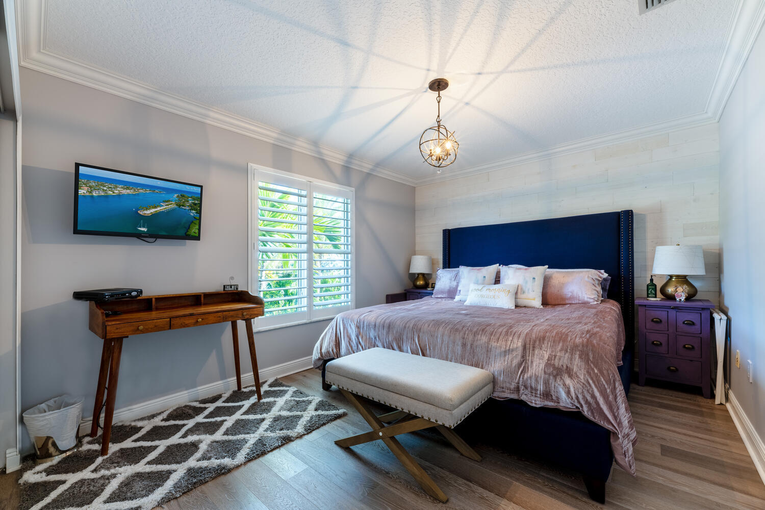 916 Dolphin Drive Jupiter, FL 33458 - Photo 24 of 64 2nd Floor Guest Bedroom