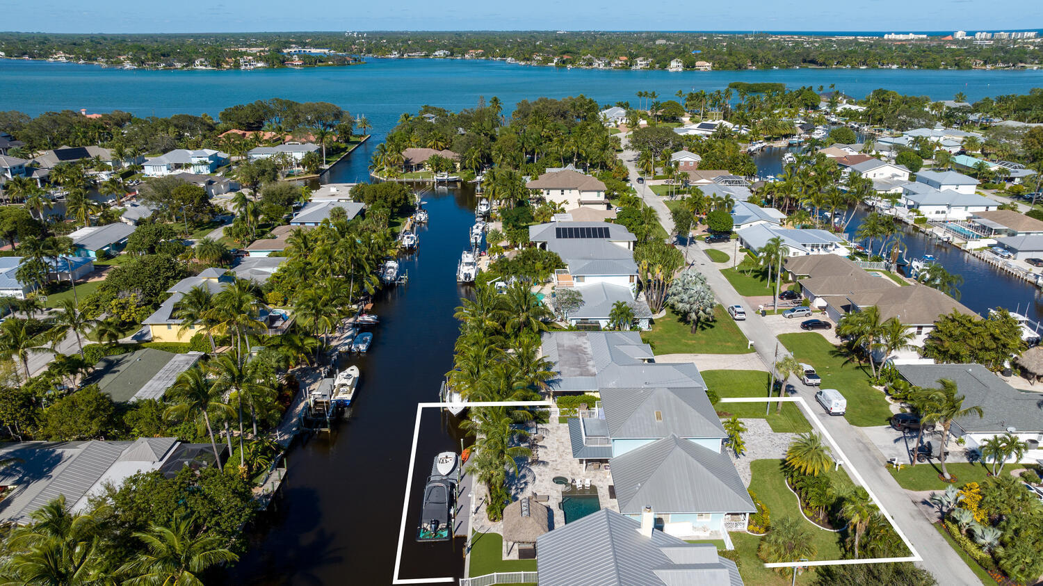 916 Dolphin Drive Jupiter, FL 33458 - Photo 41 of 64 Aerial