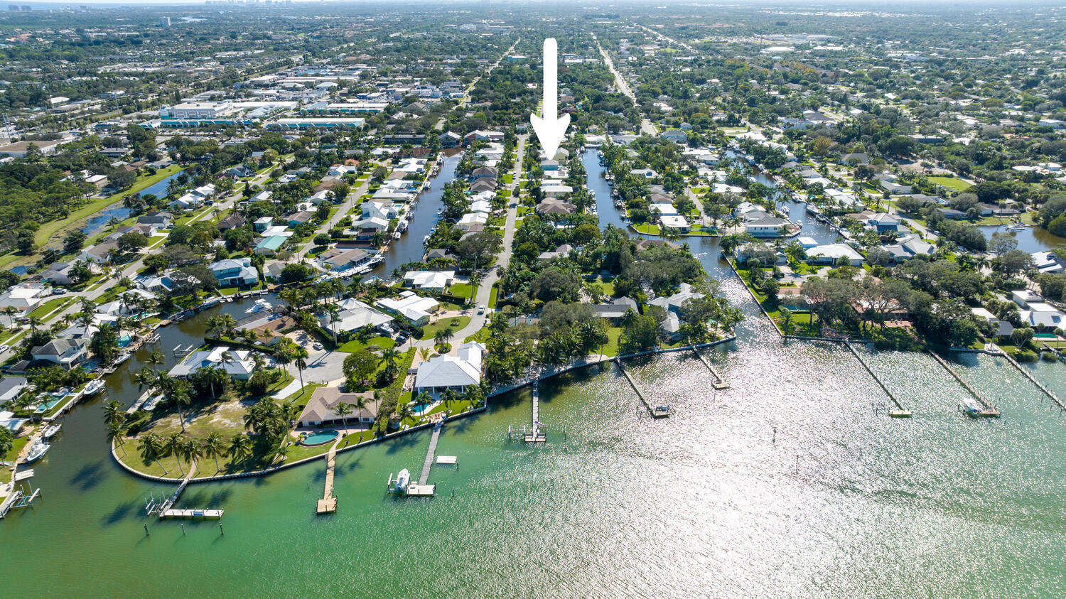 916 Dolphin Drive Jupiter, FL 33458 - Photo 45 of 64 Aerial