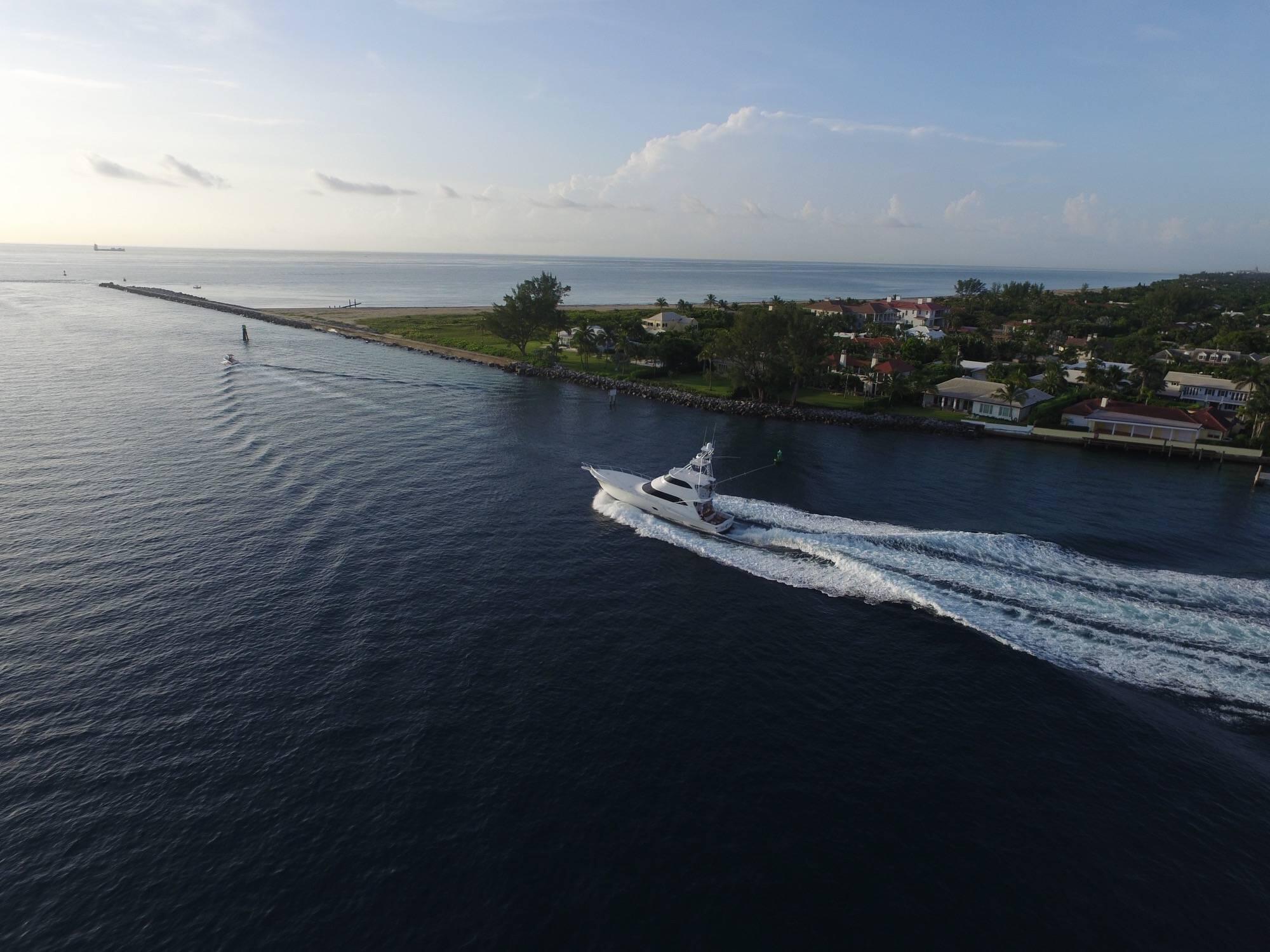 916 Dolphin Drive Jupiter, FL 33458 - Photo 49 of 64 BOATING