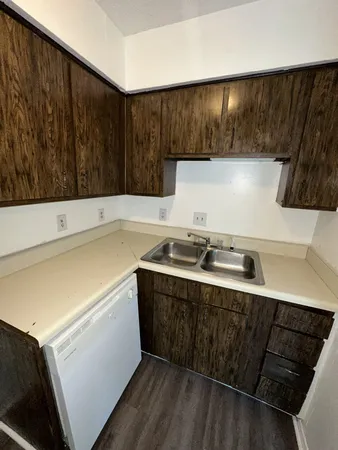 $1,050 | 1031 Harold Drive, Nashville, TN 37217