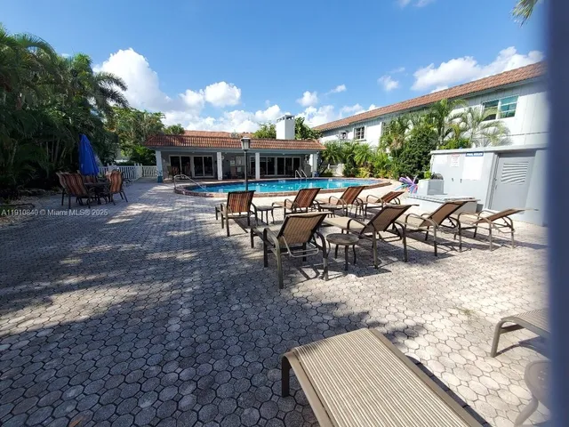 $139,900 | 649 West Oakland Park Boulevard, Unit 103A, Oakland Park, FL 33309