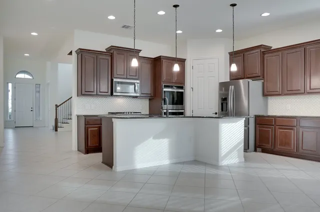 $3,250 | 717 Kingston Place, Cedar Park, TX 78613