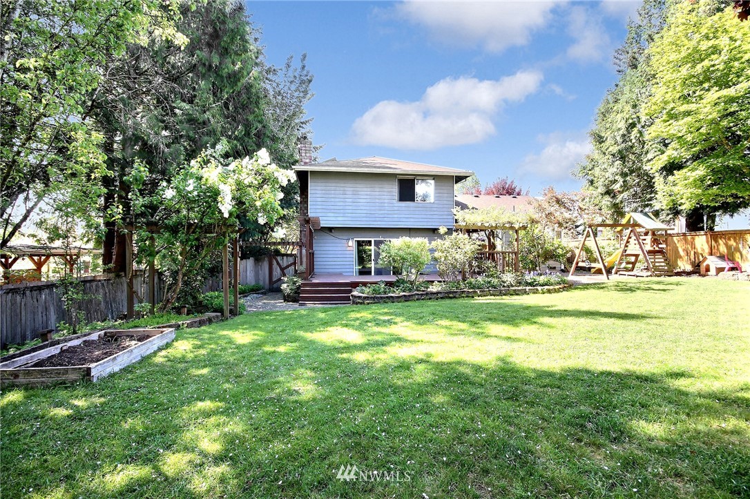 1033 207th Place Southeast Bothell, WA 98012 - Photo 22 of 25