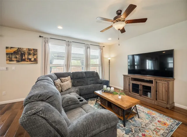 $459,000 | 19008 Medio Cove, Austin, TX 78738