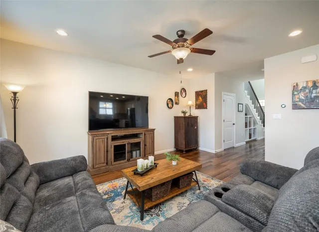 $459,000 | 19008 Medio Cove, Austin, TX 78738