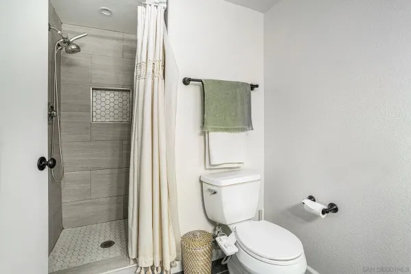 $500,000 | 440 West Citracado Parkway, Unit 14, Escondido, CA 92025
