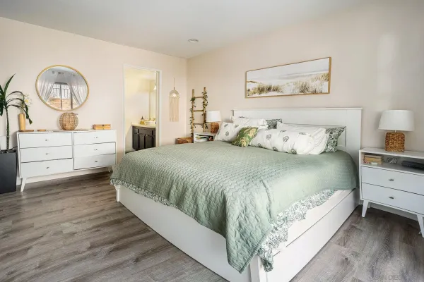 $500,000 | 440 West Citracado Parkway, Unit 14, Escondido, CA 92025