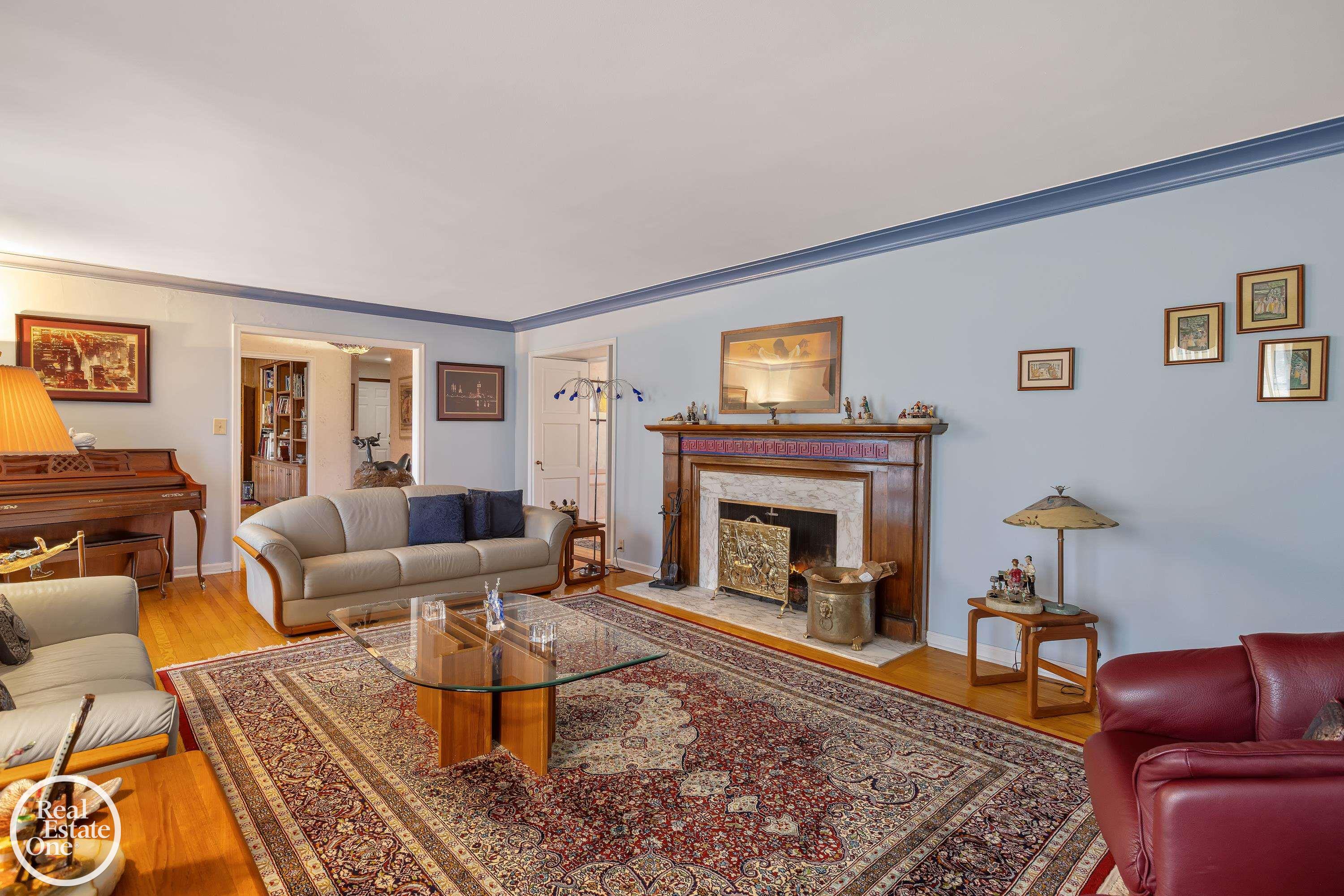 161 Stephens Road Grosse Pointe Farms, MI 48236 - Photo 9 of 65