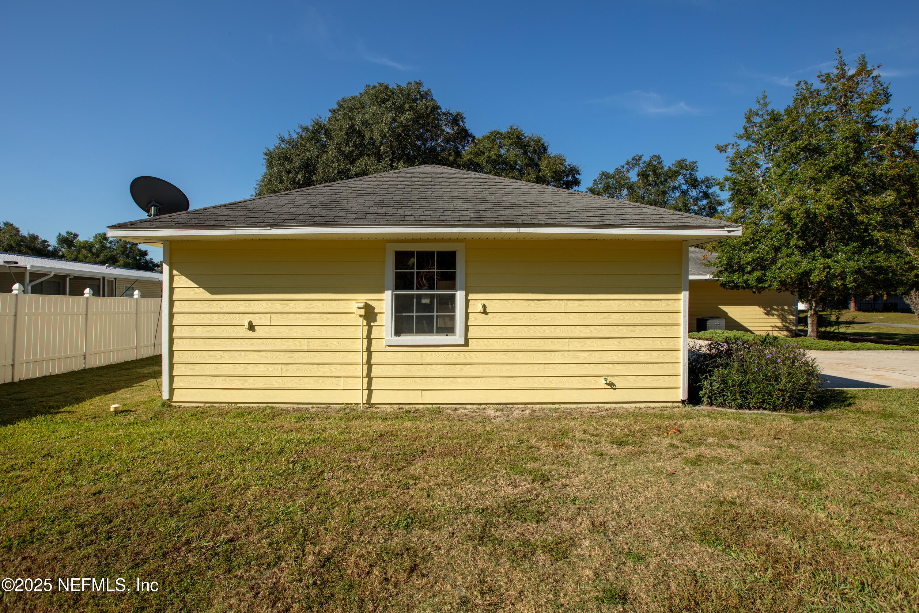 618 Southeast 44th Street Keystone Heights, FL 32656 - Photo 15 of 66 618se44thMLS-15