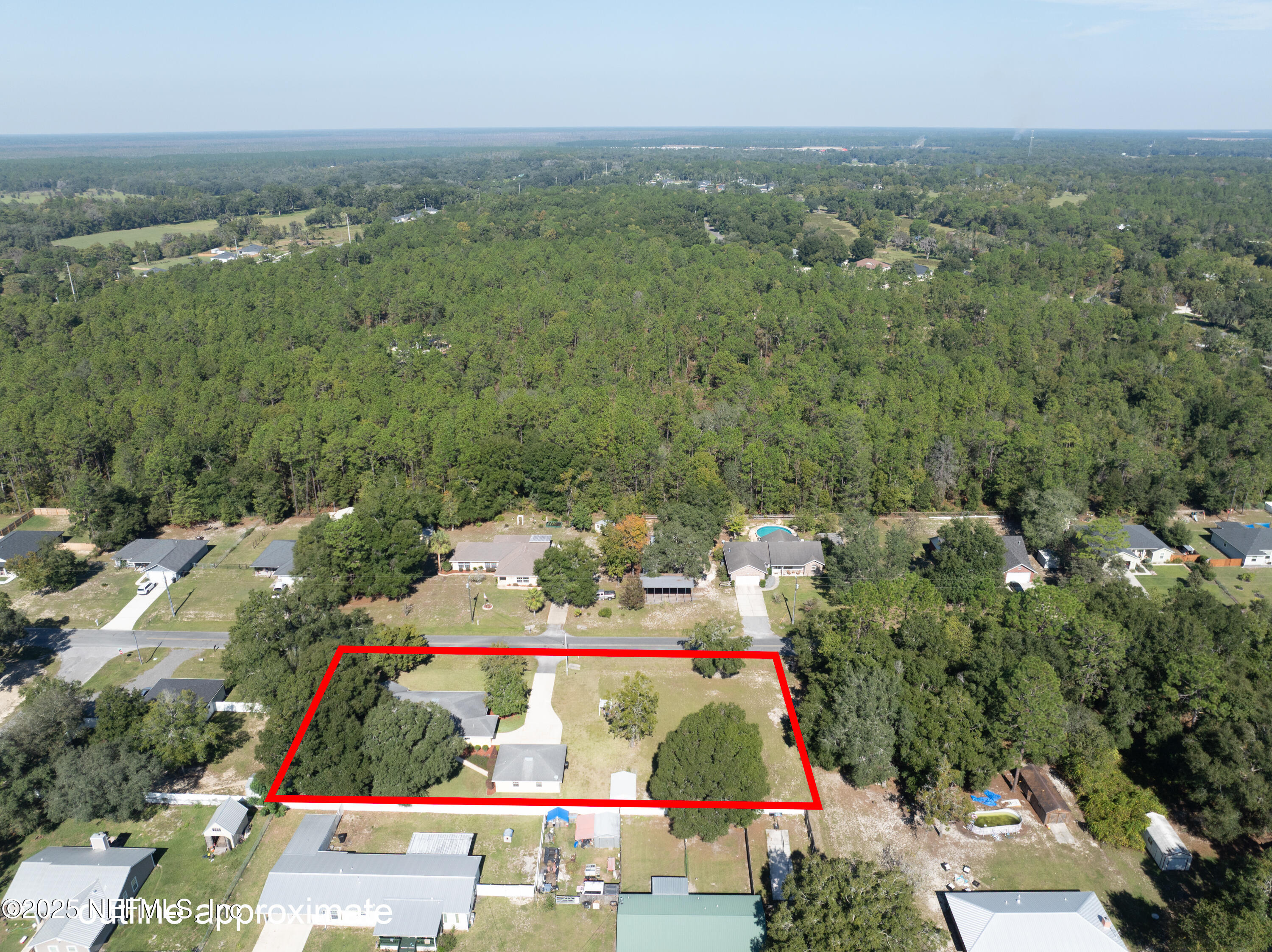 618 Southeast 44th Street Keystone Heights, FL 32656 - Photo 65 of 66 an aerial view of multiple house
