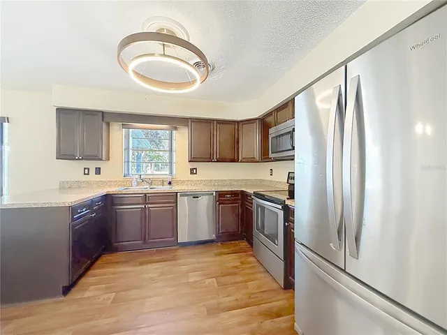 $299,900 | 3820 Southeast 33rd Avenue, Ocala, FL 34480