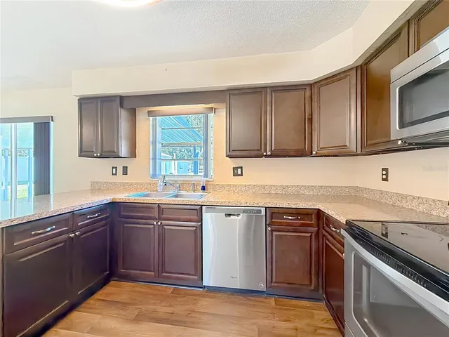 $299,900 | 3820 Southeast 33rd Avenue, Ocala, FL 34480