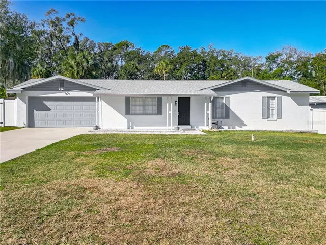 $299,900 | 3820 Southeast 33rd Avenue, Ocala, FL 34480