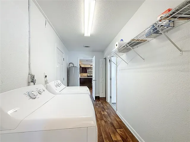 $299,900 | 3820 Southeast 33rd Avenue, Ocala, FL 34480