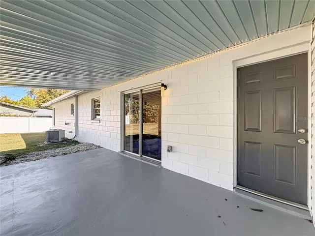 $299,900 | 3820 Southeast 33rd Avenue, Ocala, FL 34480