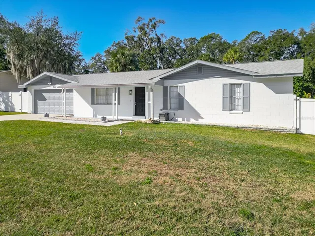 $299,900 | 3820 Southeast 33rd Avenue, Ocala, FL 34480