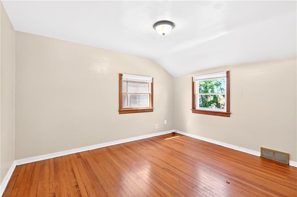4040 Ludwick Street Pittsburgh, PA 15217 - Photo 15 of 27