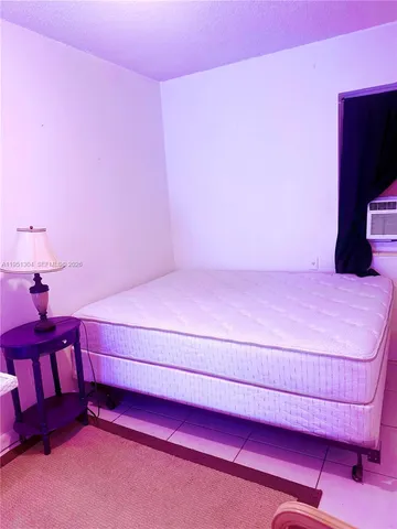 $1,100 | Royal Poinciana, Hollywood, FL 33020