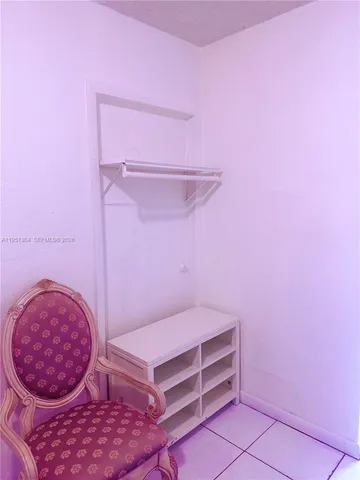 $1,100 | Royal Poinciana, Hollywood, FL 33020