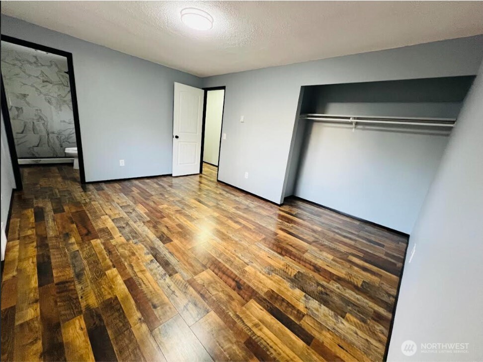 1412 Centralia Alpha Road Chehalis, WA 98532 - Photo 12 of 37 a view of an empty room