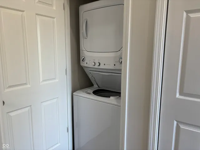 $149,900 | 1925 Waters Edge Drive, Bloomington, IN 47401