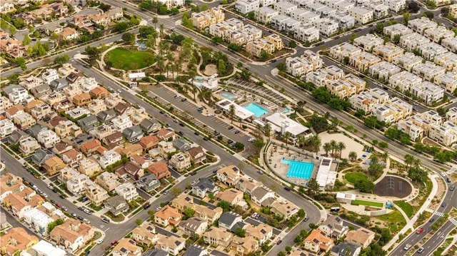 $4,700 | 145 Mongoose, Irvine, CA 92618