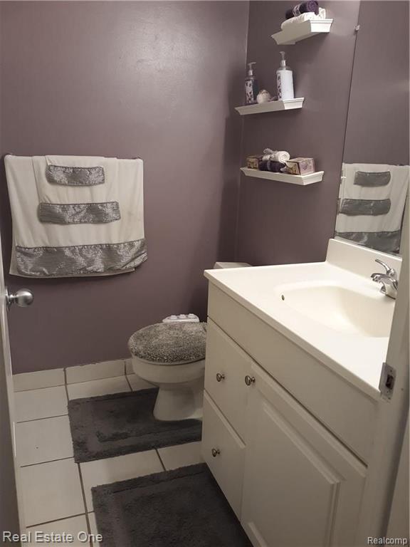 695 West Maple Road Clawson, MI 48017 - Photo 13 of 17
