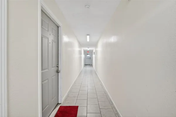 $799 | 7742 Park Pl Boulevard, Unit 4, Houston, TX 77087