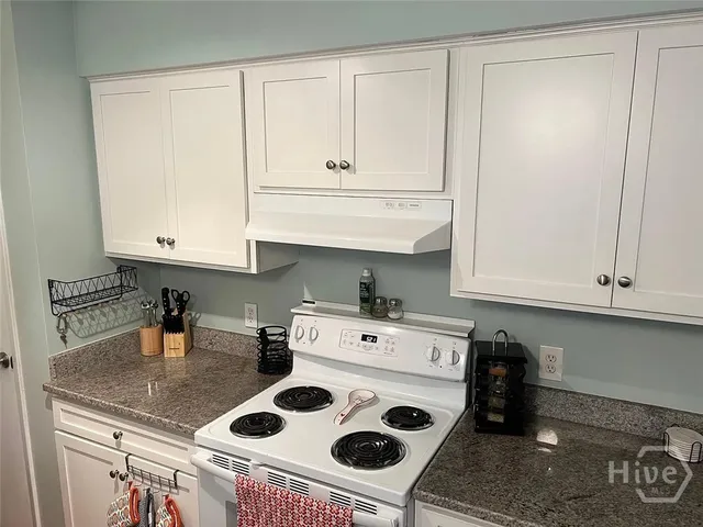 $2,200 | 12 St Moritz Court, Savannah, GA 31419