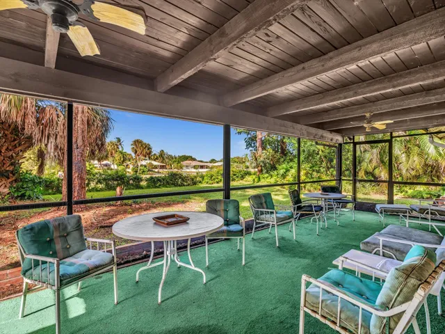 a view of a yard with an trees