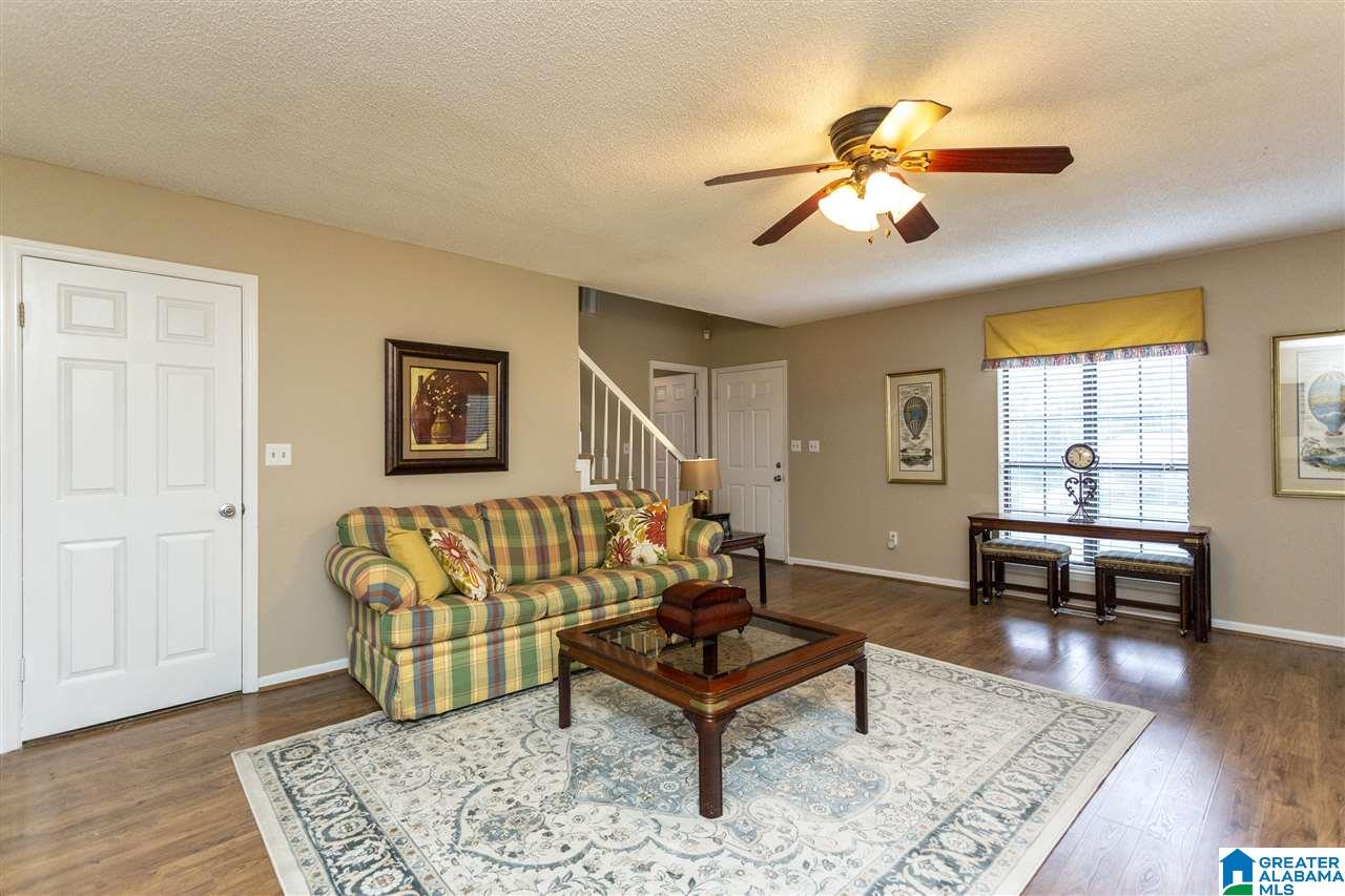 108 Spinnaker Lane Alabaster, AL 35007 - Photo 4 of 37