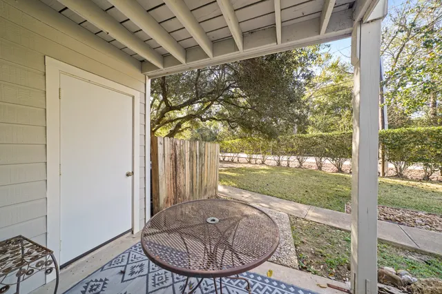 $1,500 | 39 Hideaway Drive, Friendswood, TX 77546